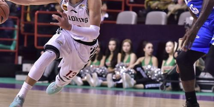 球场贡献 球场贡献